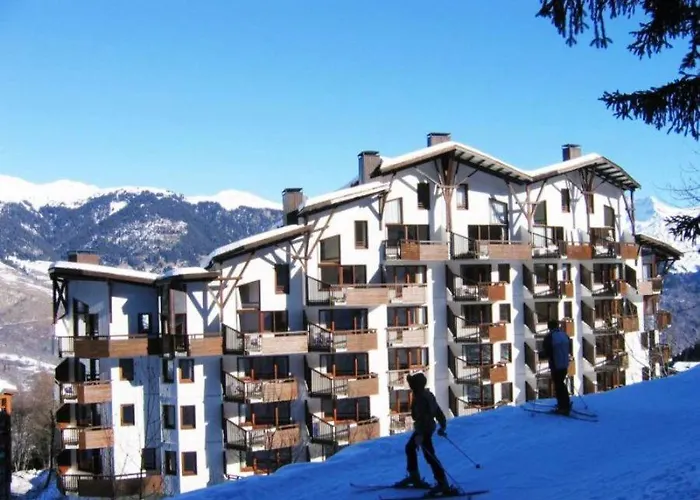 Апартаменты Saboia B54 Cles Blanches Courchevel